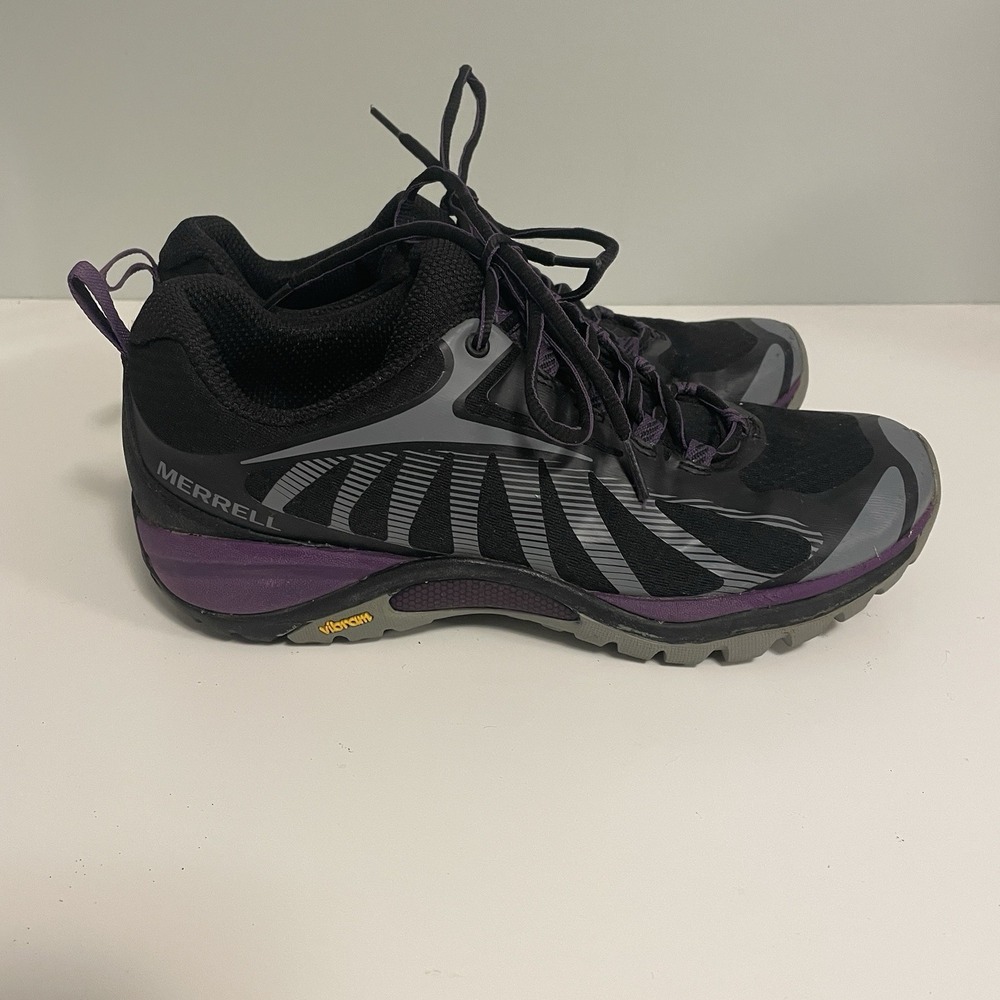 Merrell Womens Siren Edge‎ 3 Hiking Trail Shoes Size 8.5 Black/Acai